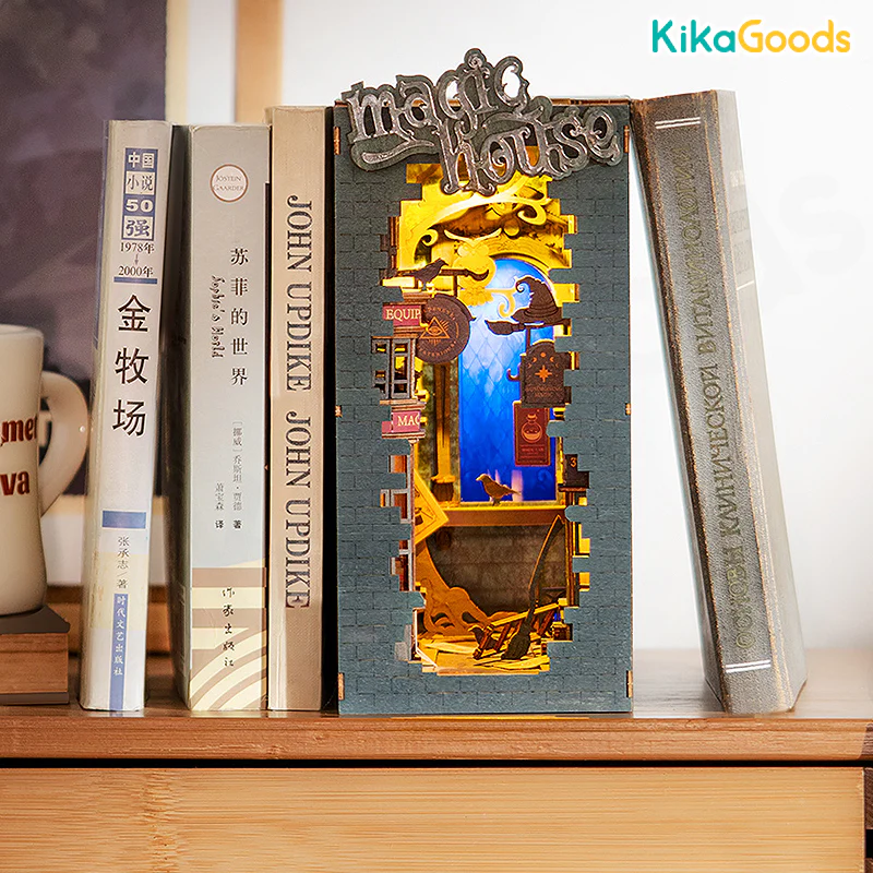Rolife Book Nook Shelf Insert - Magic House - Image 5