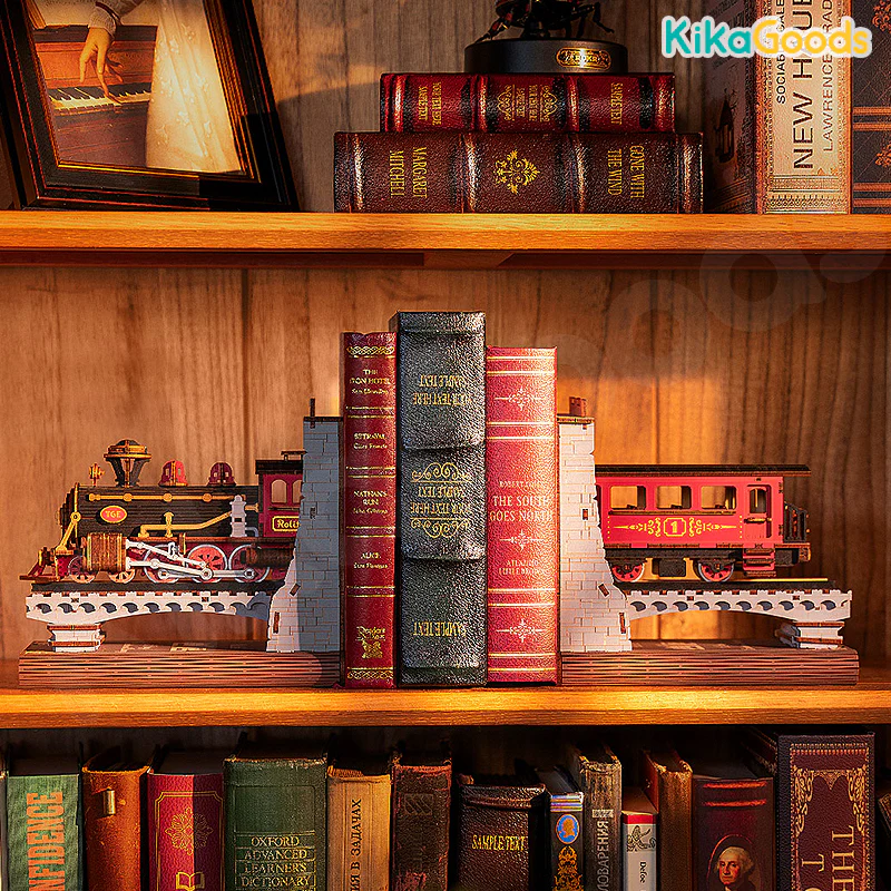 Rolife Book Nook & Wonderland - Century Train - Image 2